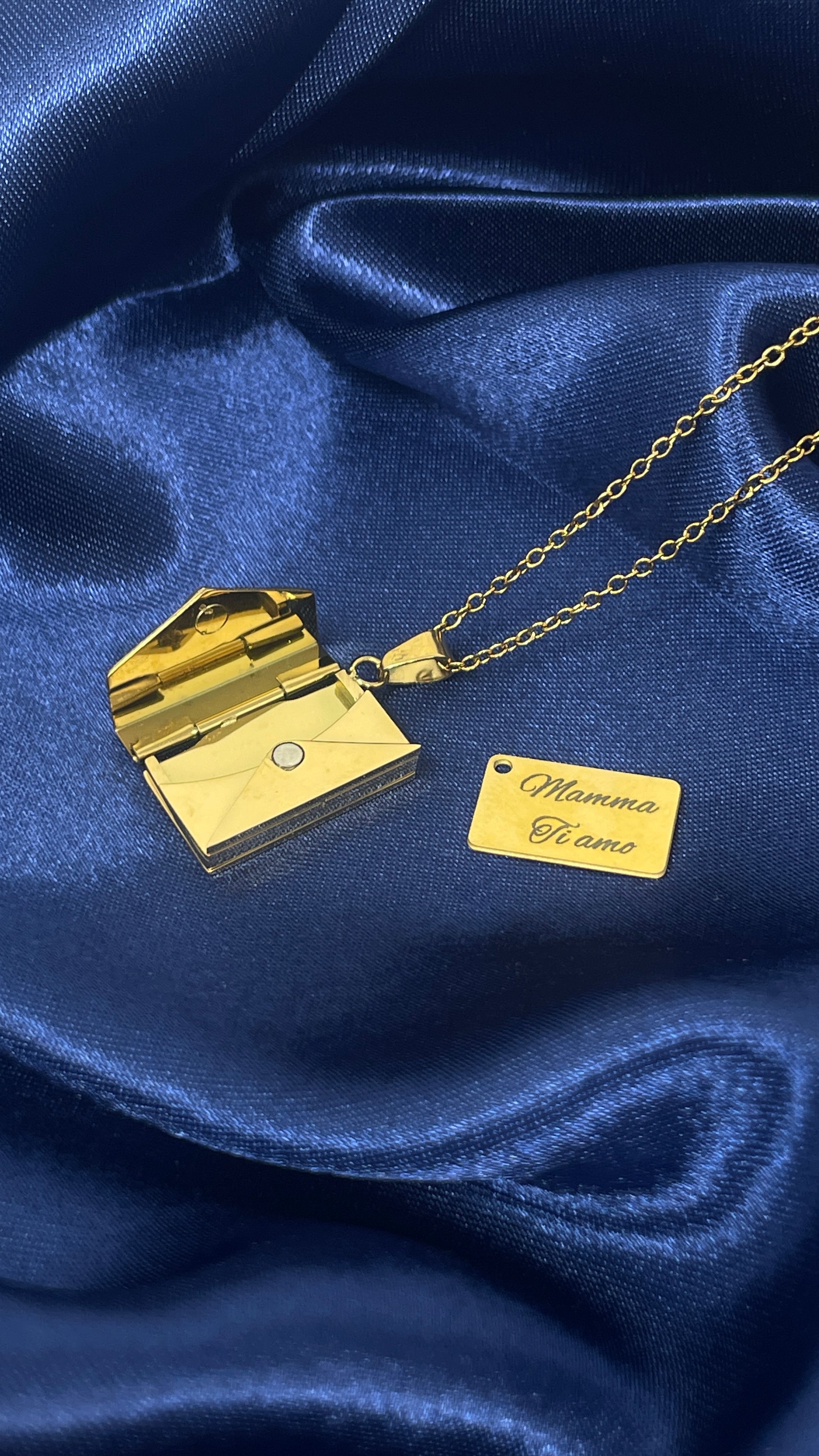 Collana "Lettera d'amore"