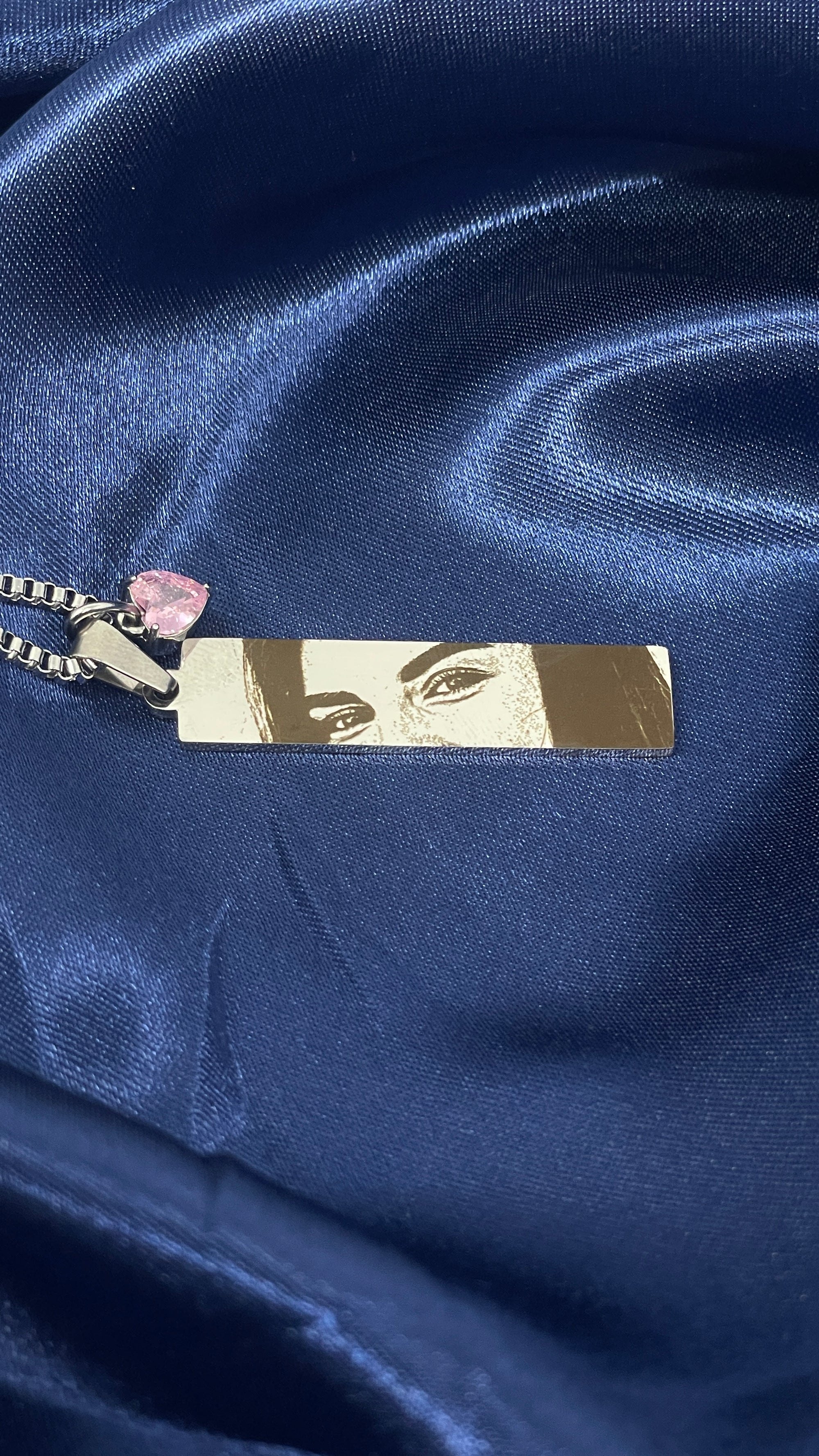 Collana "Occhi incisi"