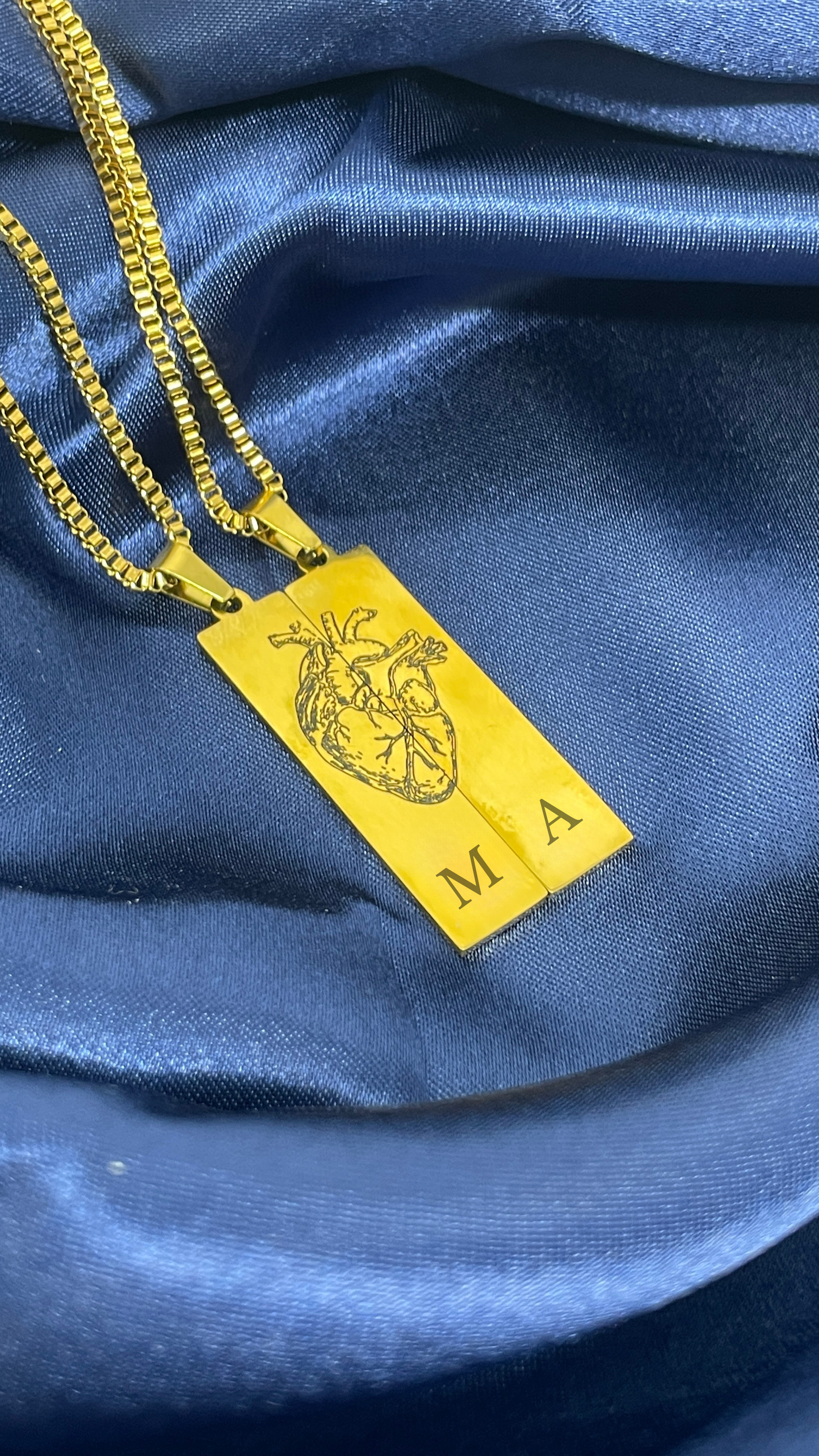 Collana "Un cuore in due"